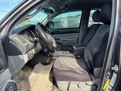 2014 Toyota Tacoma Base