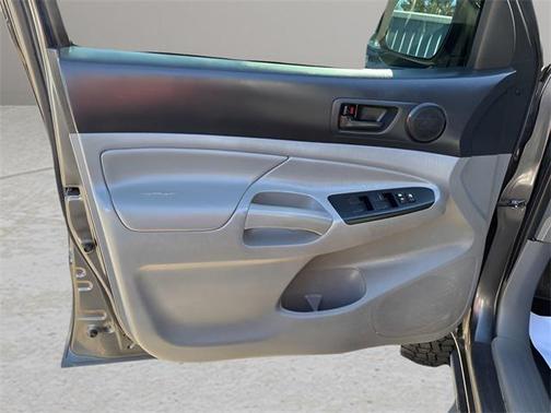 2014 Toyota Tacoma Base