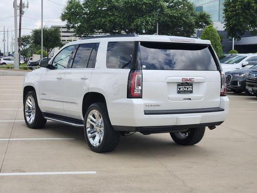 White Frost 2017 GMC Yukon SLT