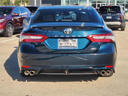 2018 Toyota Camry XSE