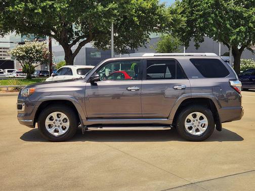 Magnetic Gray Metallic 2014 Toyota 4Runner Limited