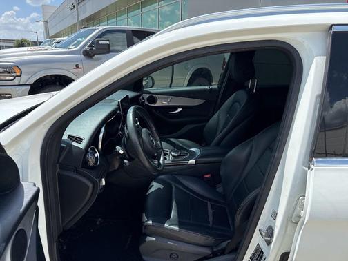 White 2019 Mercedes-Benz GLC 300 Base