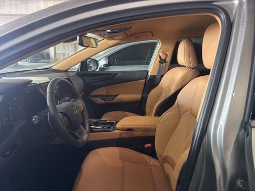 2025 Lexus NX 250 Base