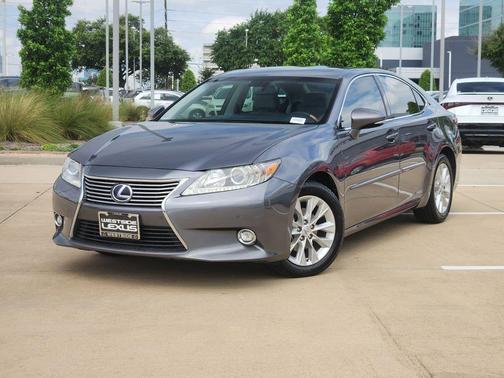 Gray 2014 Lexus ES 300h Base
