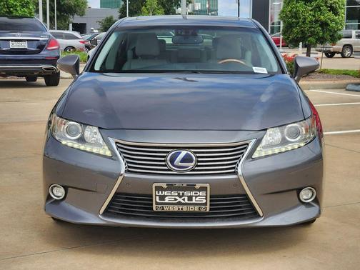 Gray 2014 Lexus ES 300h Base