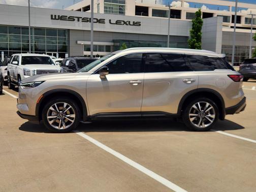 Warm Titanium 2025 INFINITI QX60 Luxe