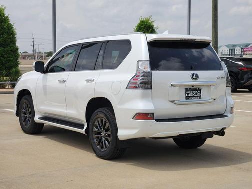 White 2023 Lexus GX 460 Premium