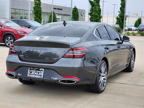 2023 Genesis G70 3.3T