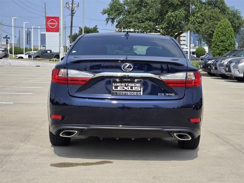 2017 Lexus ES 350 Base