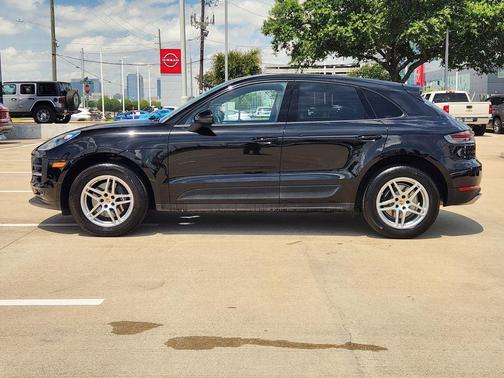 Black 2020 Porsche Macan Macan