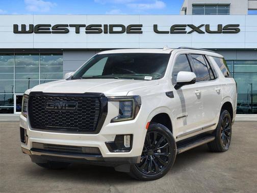 White Frost Tricoat 2022 GMC Yukon Denali