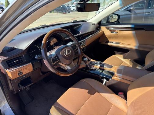 2016 Lexus ES 350 Base