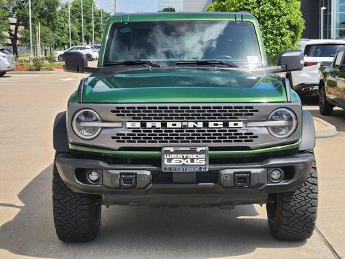 Green 2023 Ford Bronco Badlands