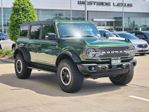 Green 2023 Ford Bronco Badlands