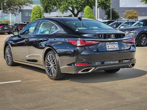 2023 Lexus ES 350 Base
