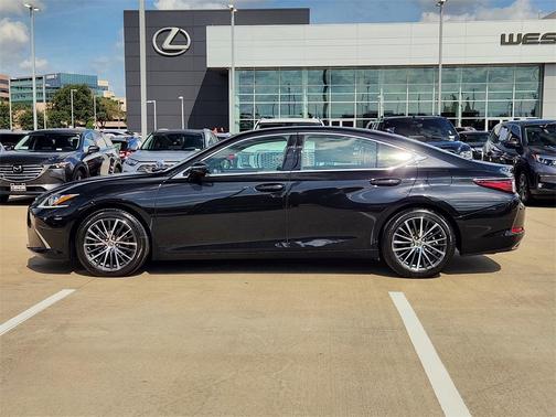 2023 Lexus ES 350 Base