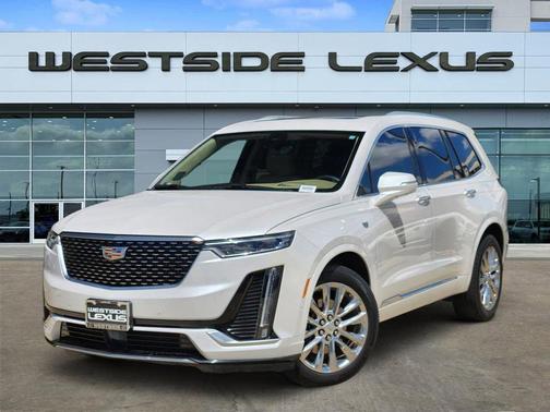 White 2021 Cadillac XT6 Premium Luxury FWD