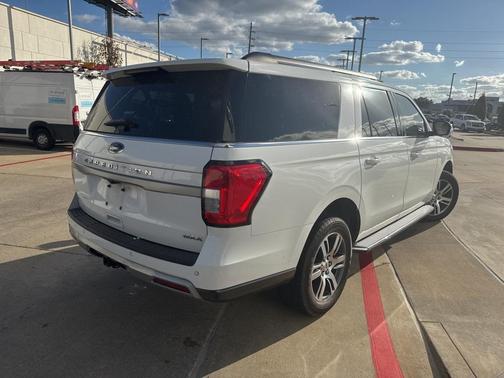 2023 Ford Expedition Max XLT