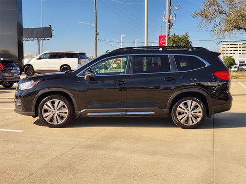 2022 Subaru Ascent Limited 8-Passenger