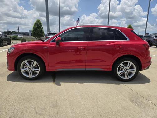 2022 Audi Q3 45 S line Premium Plus