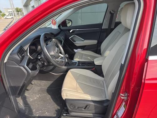 2022 Audi Q3 45 S line Premium Plus