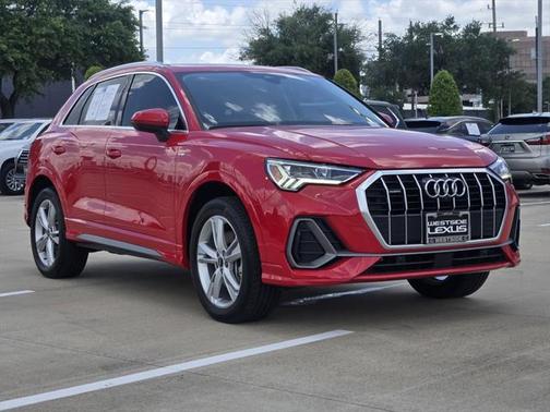 2022 Audi Q3 45 S line Premium Plus