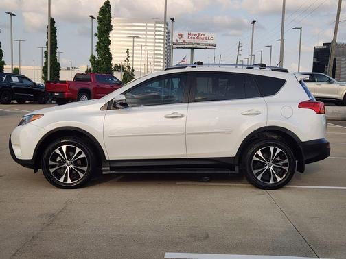 White 2015 Toyota RAV4 Limited