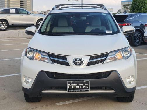 White 2015 Toyota RAV4 Limited