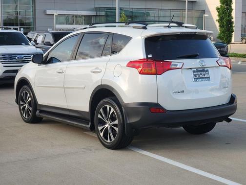 White 2015 Toyota RAV4 Limited