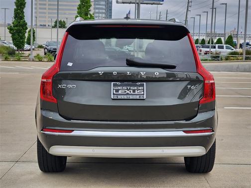2022 Volvo XC90 T6 Inscription 7 Passenger