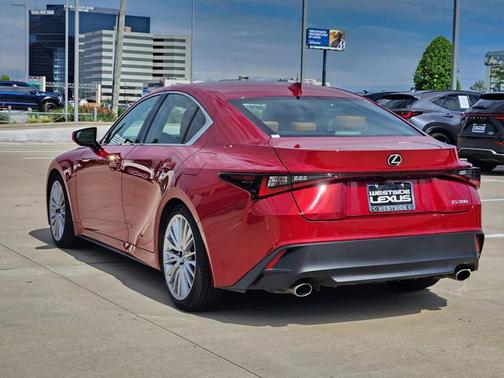 2022 Lexus IS 300 Base