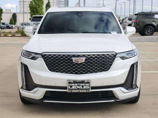 2022 Cadillac XT6 Premium Luxury FWD