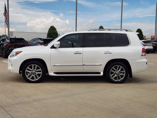 Starfire Pearl 2015 Lexus LX 570 Base