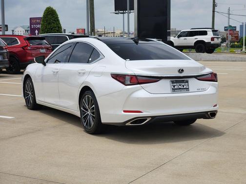 Eminent White Pearl 2025 Lexus ES 350 Premium