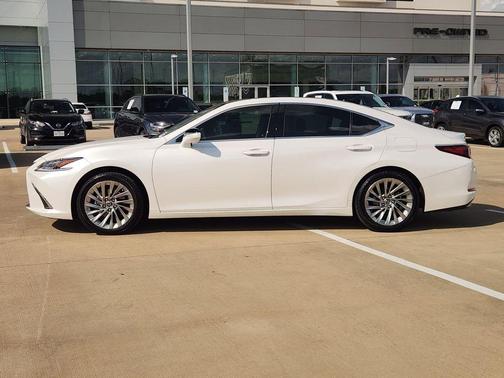 White 2019 Lexus ES 350 Ultra Luxury
