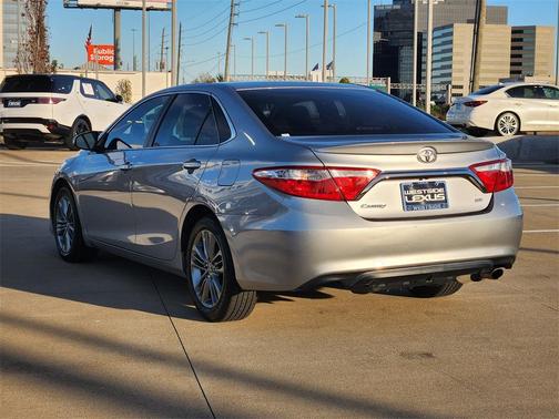 2015 Toyota Camry SE