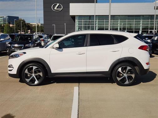 2016 Hyundai TUCSON Sport