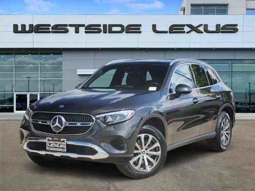 Gray / Black 2024 Mercedes-Benz GLC 300 4MATIC