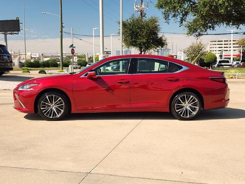Matador Red Mica 2025 Lexus ES 350 Base