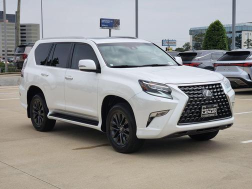 White 2023 Lexus GX 460 Premium