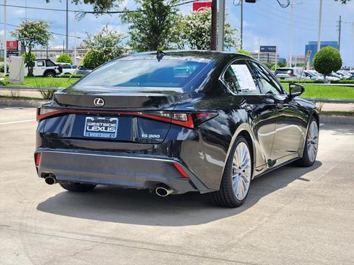 2022 Lexus IS 300 Base