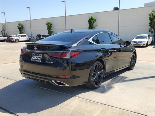 2024 Lexus ES 350 F SPORT Handling
