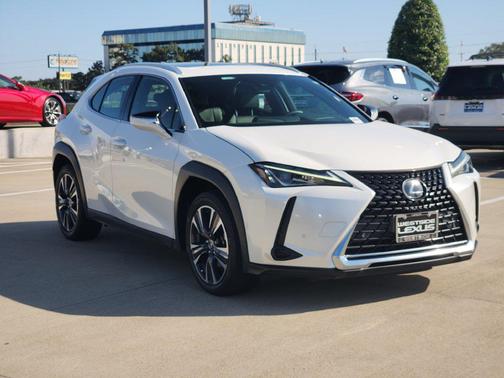 White Pearl 2021 Lexus UX 200 Base