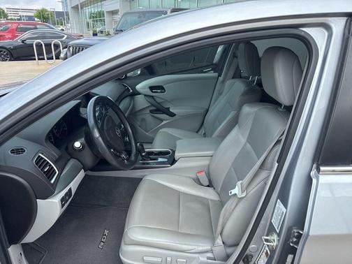 Lunar Silver Metallic 2017 Acura RDX Technology Package