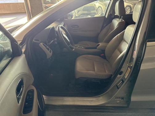 2017 Honda HR-V EX-L w/Navigation