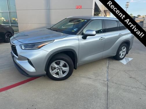 2021 Toyota Highlander LE