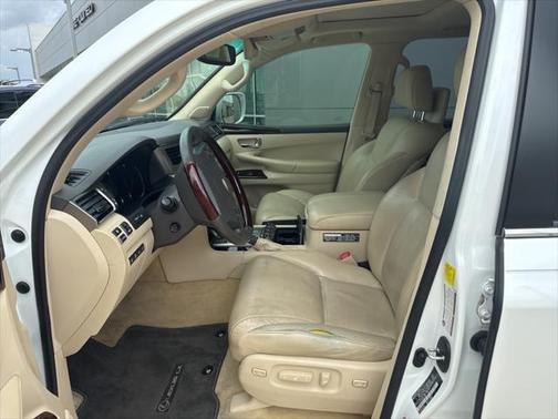 2013 Lexus LX 570 Base
