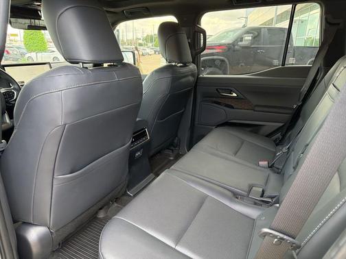 Gray 2025 Lexus GX 550 Premium+