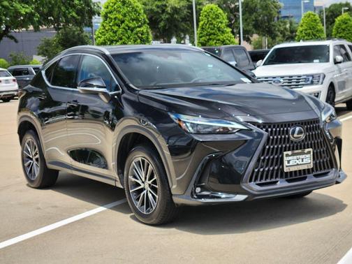 Black 2023 Lexus NX 250 Premium