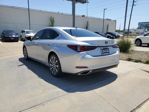 2020 Lexus ES 350 Base